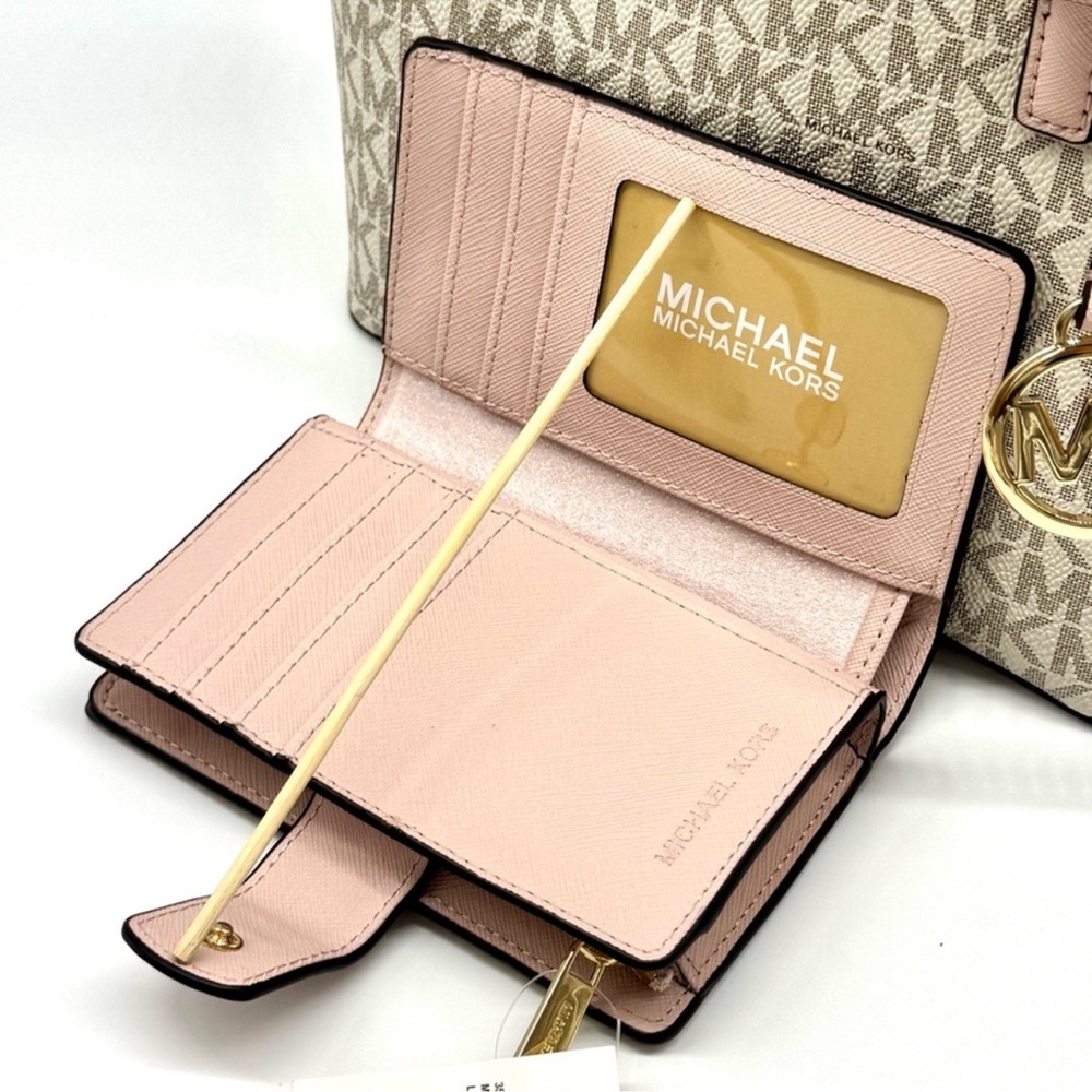 Michael Kors Jet Set Travel XS Logo Top-Zip Tote Bag & Matching Bifold Wallet - Picture 12 of 13
